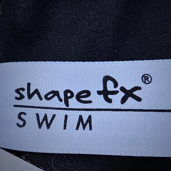 Shape FX Slimming One Piece Black Swimsuit - Size 14 - Picture 4 of 7